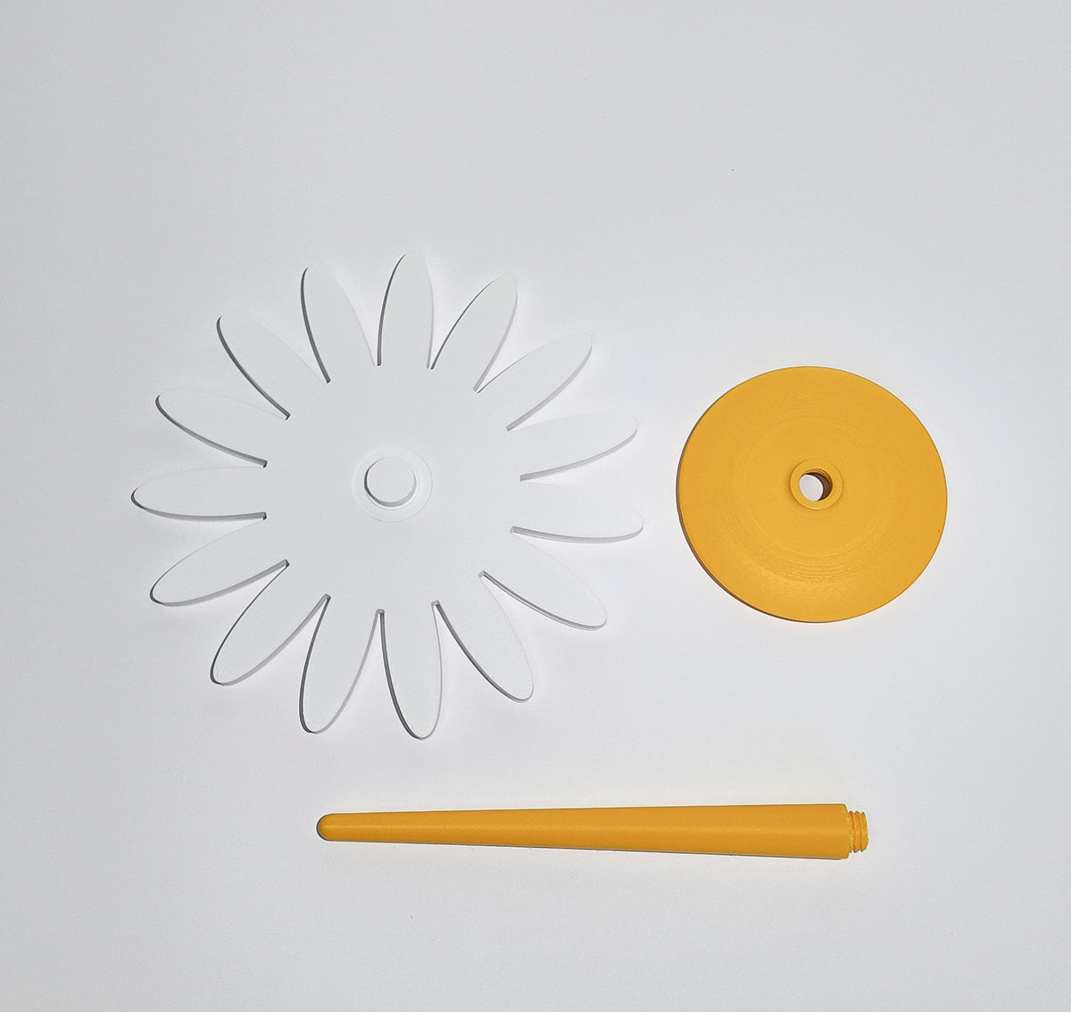 Spinning Yarn Holder - 3D Printed | Little Daisy